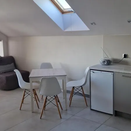 Dobrylko Ii -apartamenty Rewa